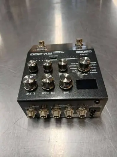 BOSS - RV-200 2