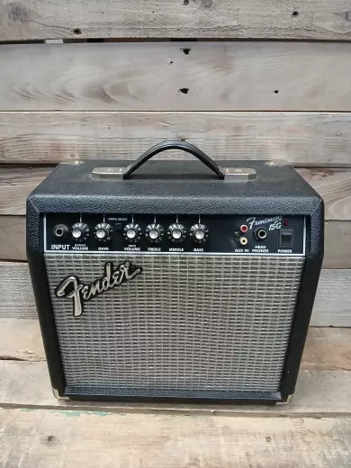 Fender Frontman 15G