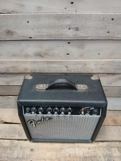 Fender Frontman 15G 2