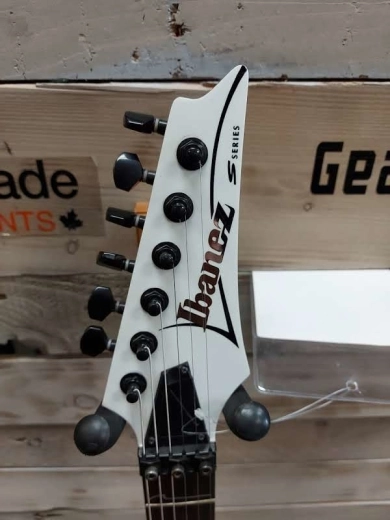 Ibanez - S570B WH 3