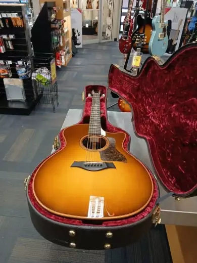 Taylor Guitars - 714CE WSB 7