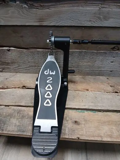 DW 2000 SERIES DOUBLE PEDAL 2