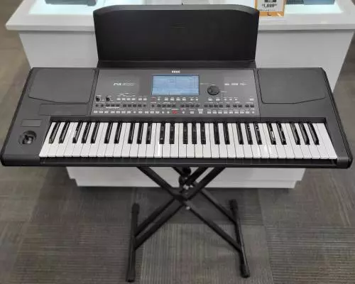 Korg - 61 Key Professional Arranger with Touchscreen