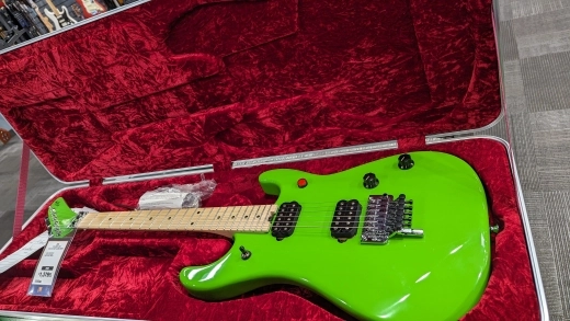 EVH 5150 STD MPL SLIME GREEN 2