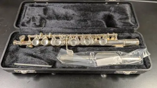 GEMEINHARDT PICCOLO W/C4 CASE