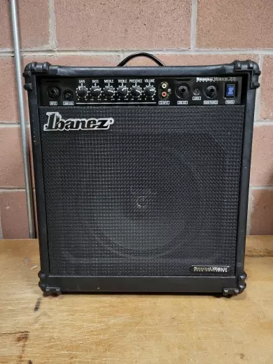 Ibanec SW35 Bass Amp
