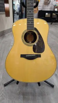 Yamaha - LL16ARE