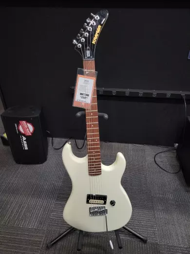 Kramer Baretta Special - White