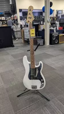 FENDER PLAYER P-BASS P.F POLAR WHITE