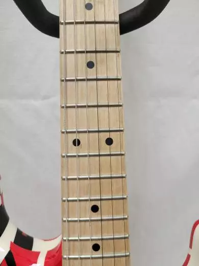 EVH - Stripe Series Electric Guitar - Red/Black/White 2