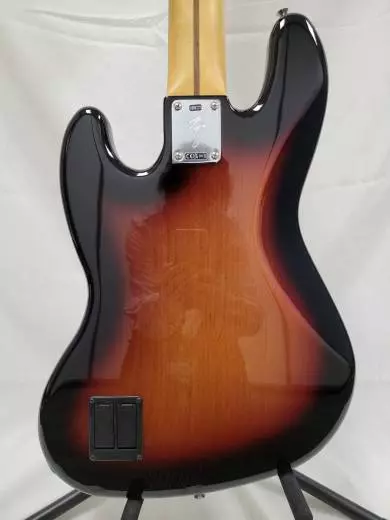 Fender - Player II Modified Active 5 String J-Bass, 3-Tone Sunburst 2