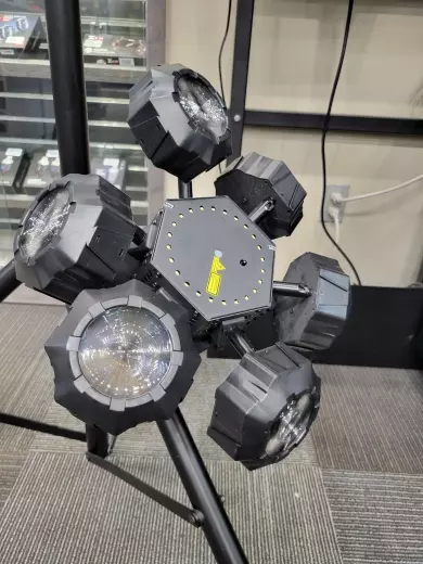 Chauvet DJ - Helicopter Q6