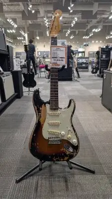 FENDER MIKE MCCREADY STRAT RW 3TS 2