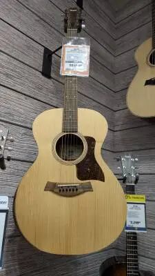 Taylor Guitars - ACADEMY 12E V4 2