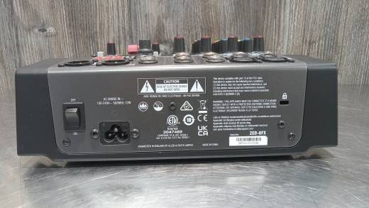 DJ機材 ALLEN & HEATH ZED6FX Allen&HeathのPAミキサー、ZED-6FXのご紹介です。