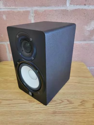 Yamaha - HS5 Studio Monitor 2