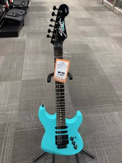Fender - Limited Edition HM Strat with Rosewood Fingerboard - Ice Blue 2
