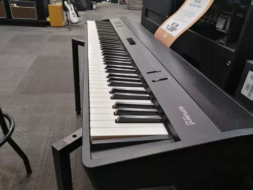 Roland - FP-90-BK 2