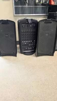 Store Special Product - FENDER PASSPORT VENUE SERIES 2
