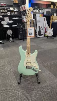 FENDER AM PERFORMER STRAT HSS MN SSFG W/