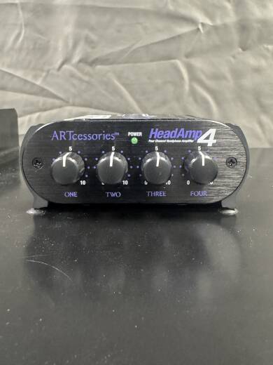 ART Pro Audio - HEADAMP4