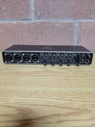 Behringer - U-PHORIA Interface