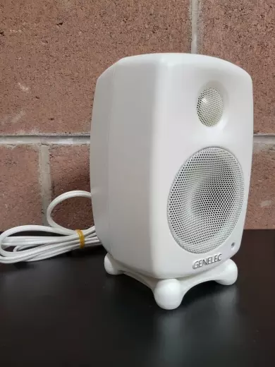 Genelec - 8010AWM