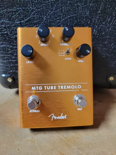 Fender - MTG Tube Tremolo