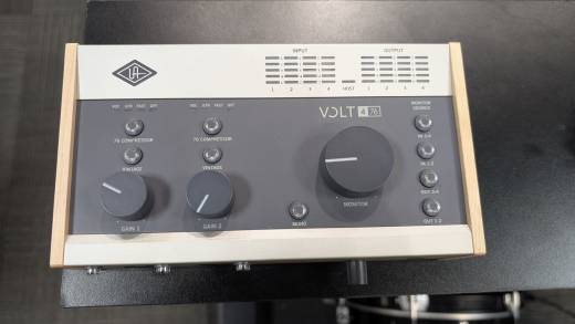 Universal Audio Volt 476 USB Interface With Compressor
