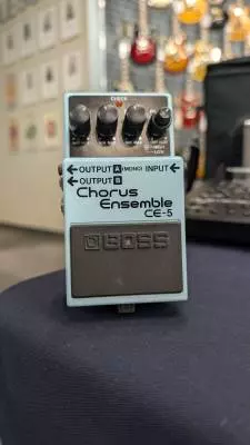 BOSS - CE-5 STEREO CHORUS
