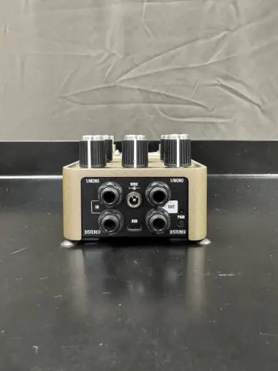 Universal Audio Golden Reverberator 2