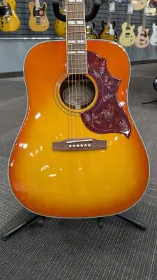 Store Special Product - EPI HUMMINGBIRD STUDIO-FADED CHERRY