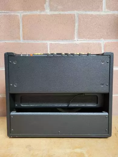 Marshall - Origin 20C Combo Amp 2