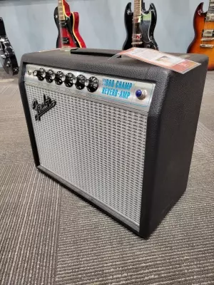 Fender 68 Custom Vibro Champ Reverb