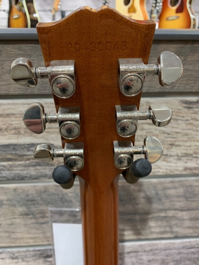 Gibson - J-45 Studio Walnut - Natural 2