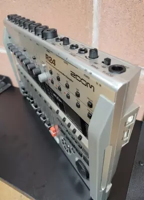 Zoom - R24 Multitrack Recorder 2