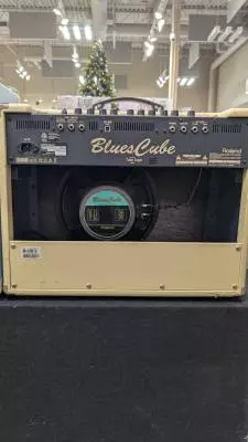 ROLAND BLUES CUBE ARTIST 2