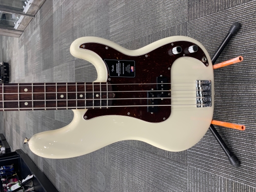 Fender - American Professional II Precision Bass, Rosewood Fingerboard - Olympic White