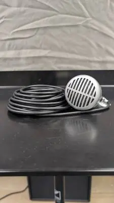 Store Special Product - SHURE \"THE GREEN BULLET\" MIC 520dx