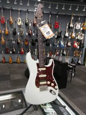 Fender - 011-3910-772