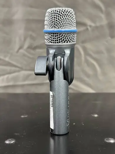 Store Special Product - Shure - BETA56A