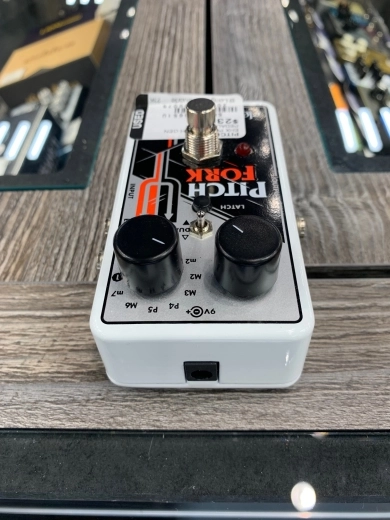 Electro-Harmonix - Polyphonic Pitch Shifter Pedal 2