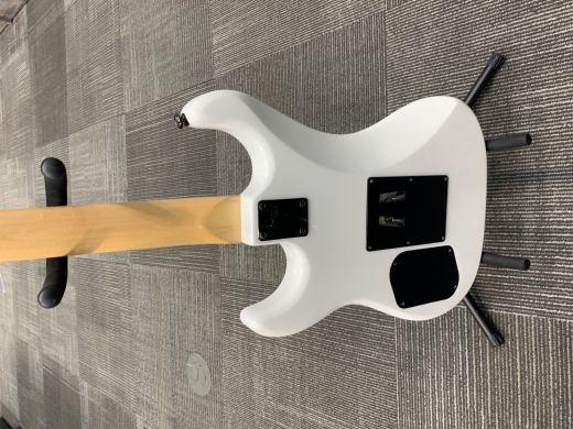Gear Hunter | Kramer - Pacer Vintage Original Pearl White