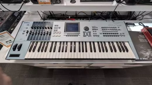 Yamaha - MOTIF XS6