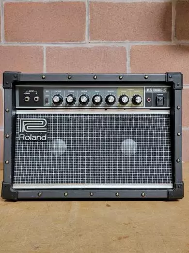 Roland - JC-22 Jazz Chorus Combo Amp