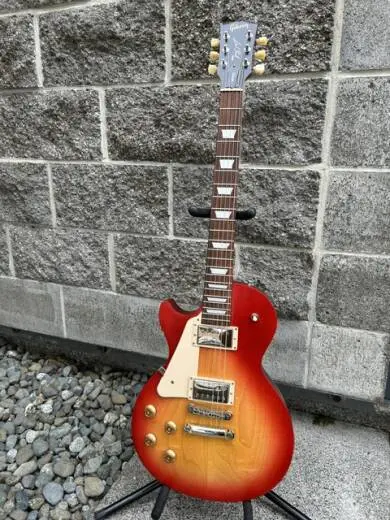 Gibson Les Paul Tribute - Satin Cherry Burst - Left- Handed