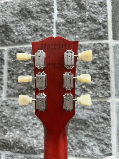 Gibson Les Paul Tribute - Satin Cherry Burst - Left- Handed 2