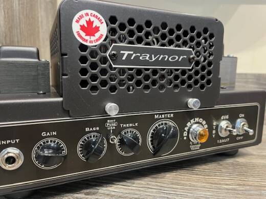 Traynor DarkHorse 15 Watt All-Tube Guitar Head