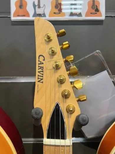 Carvin Strat Style Left-Handed w/ Hard-Case 2