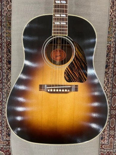 Gibson 1942 Banner Southern Jumbo Vintage Burst w/ OHSC 2